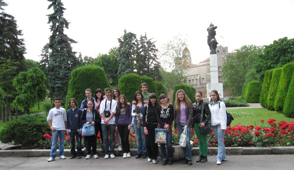 Republička smotra talenata- učenici sa profesorkom Draganom Žigić