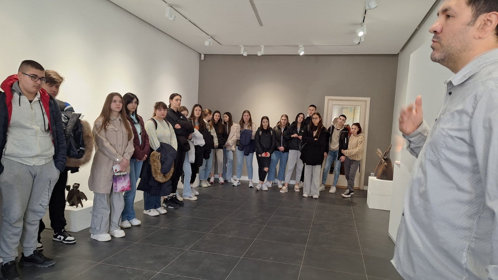 428701062_377335008371694_3117800505161566338_n