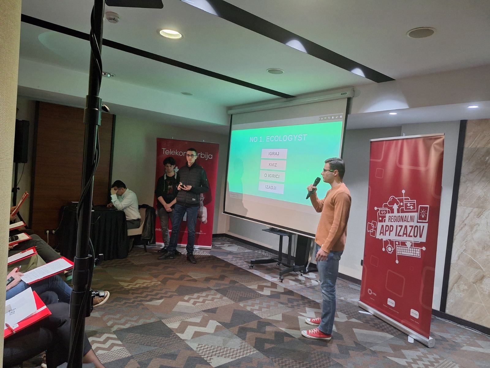 432548389_388358717269323_5818053587979405960_n