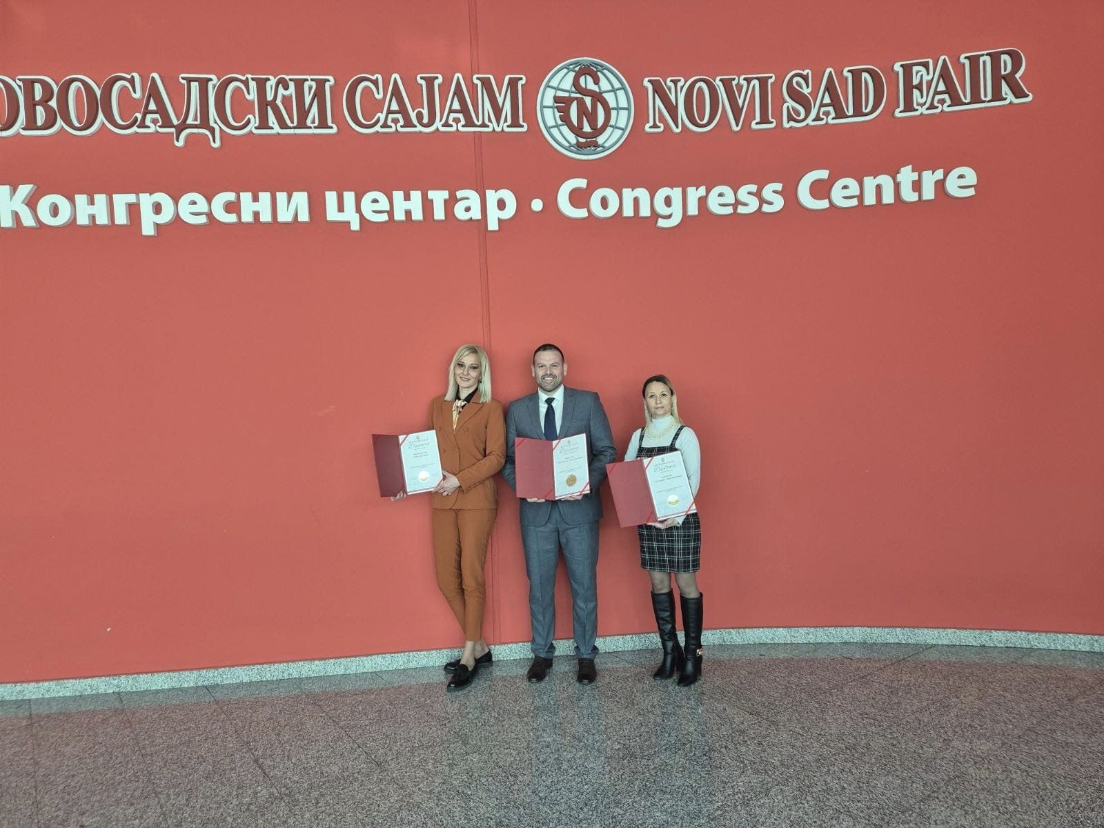 433140593_394120380026490_125426423584376129_n