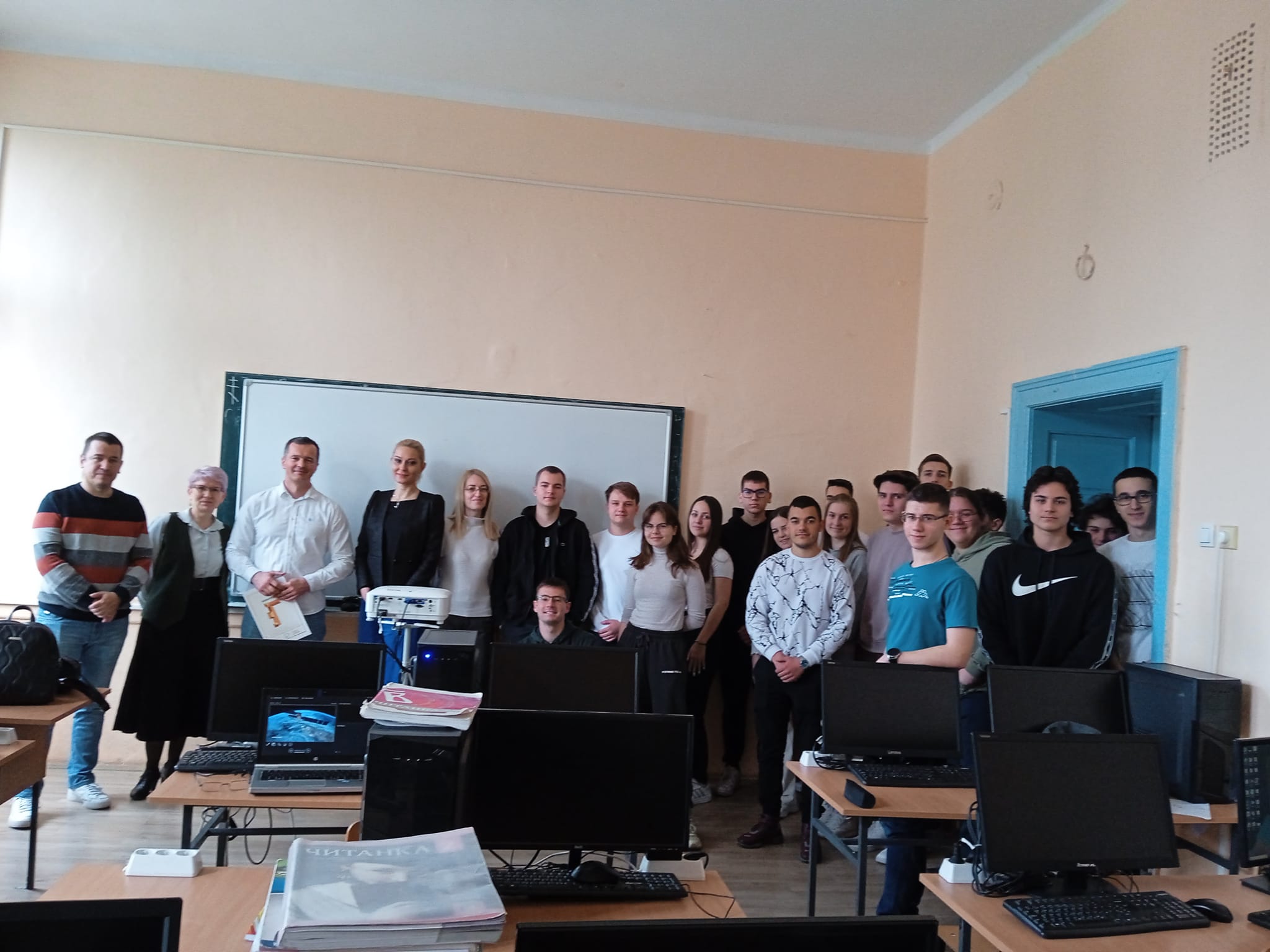 434289276_397679336337261_2784651542671848062_n