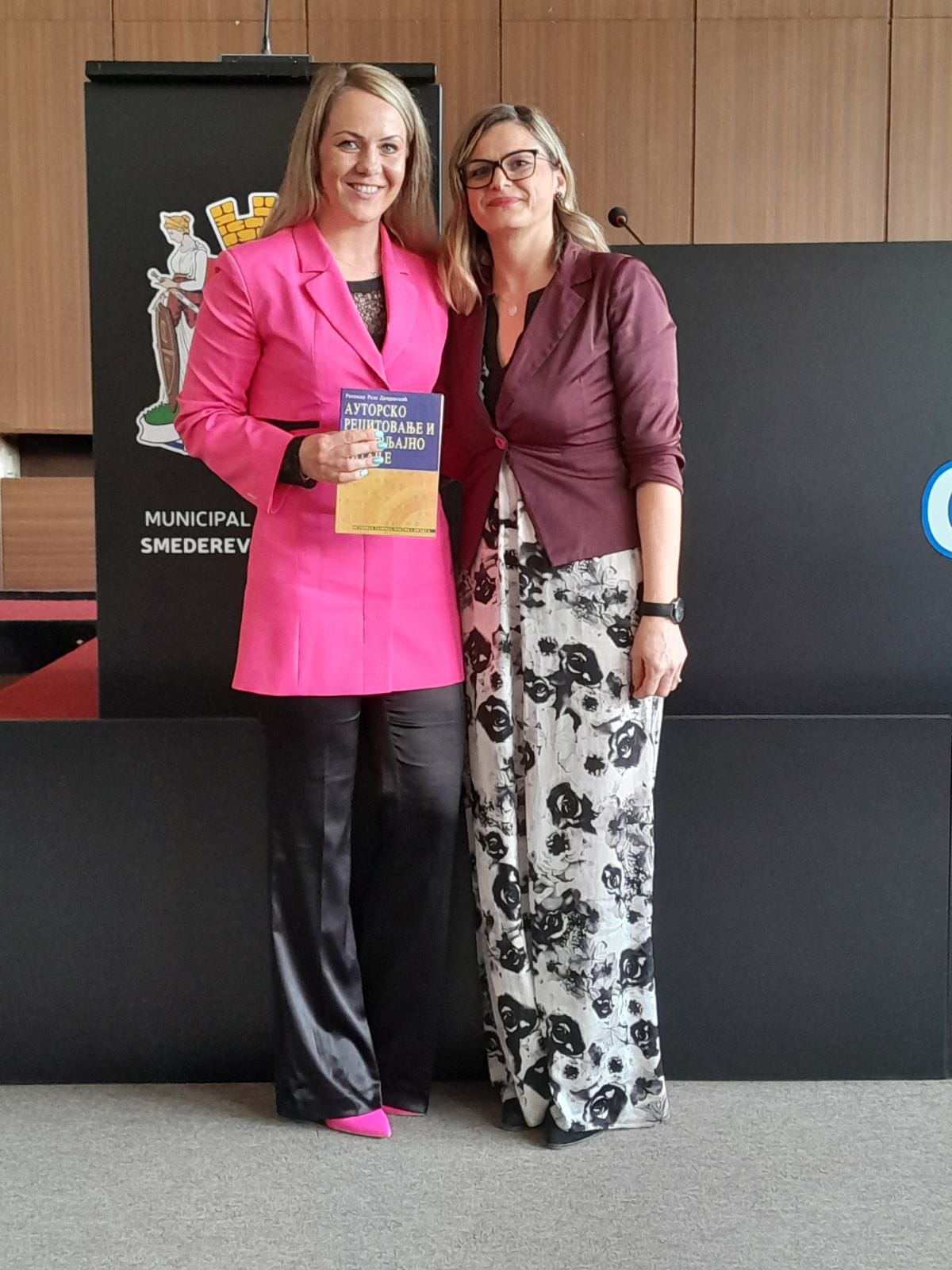 434318842_400954882676373_2793236489479054230_n