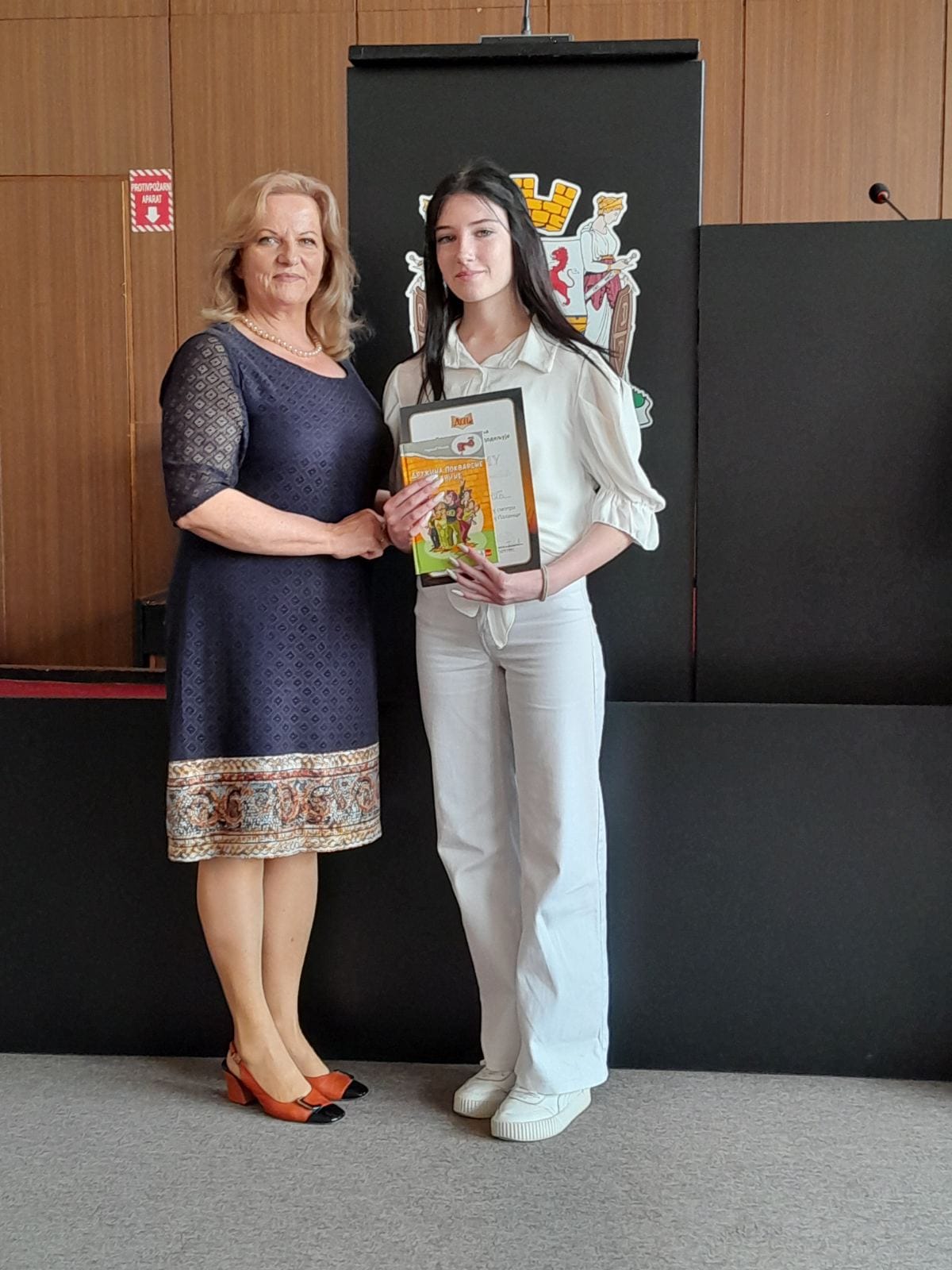 434341274_400954912676370_7611338265996903704_n