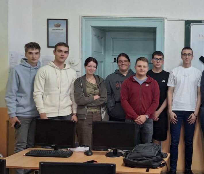 441078705_427612096677318_8283129507296974496_n