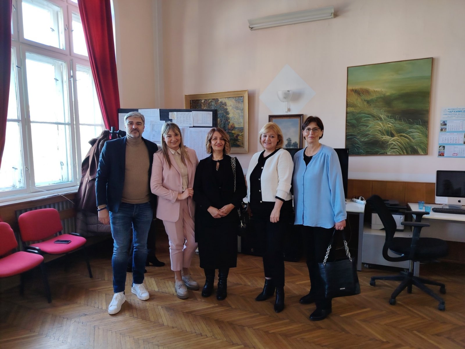 474620902_597462389692287_6878896556876256765_n