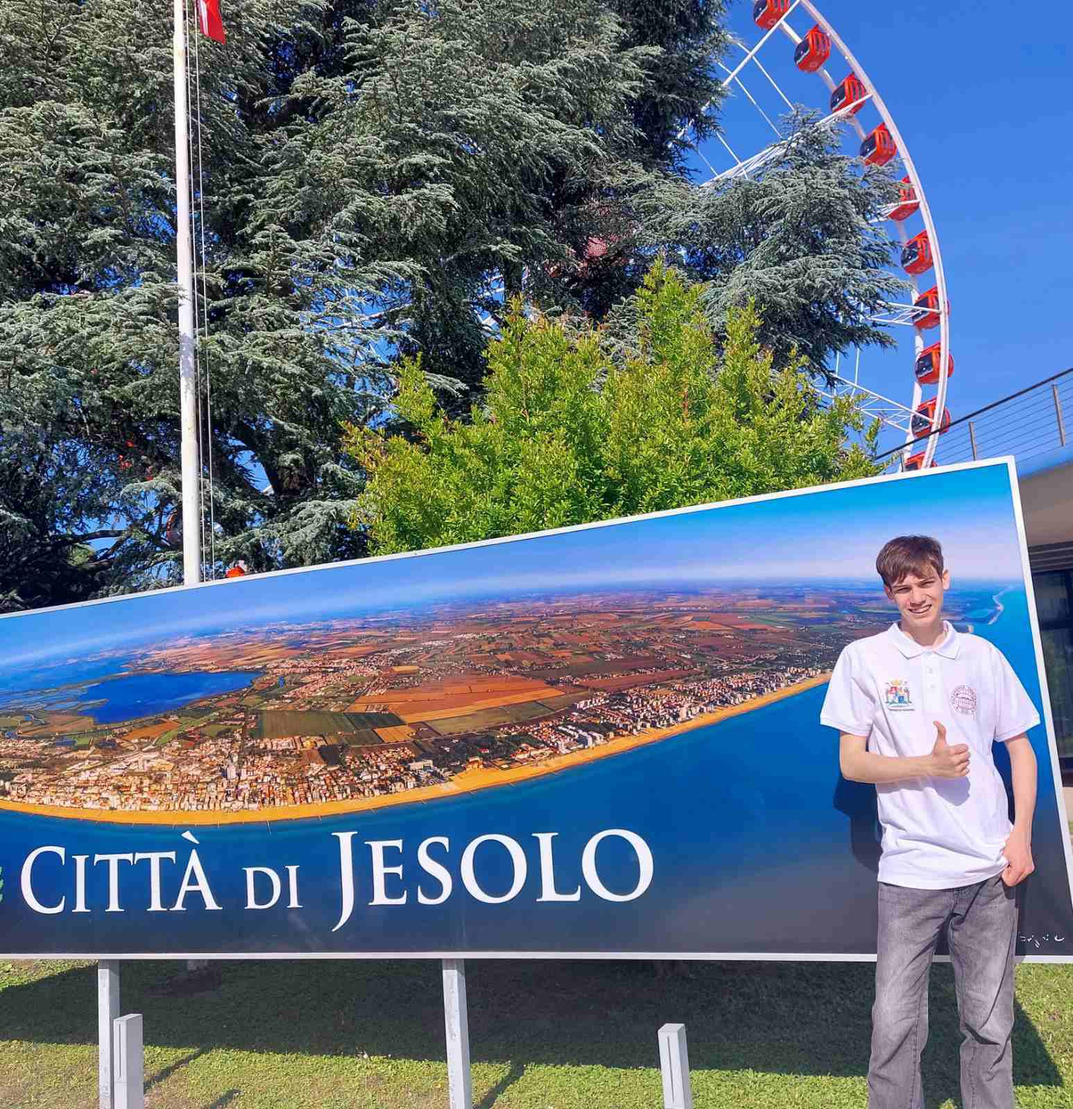 503425675_689213563850502_2784091378123100835_n