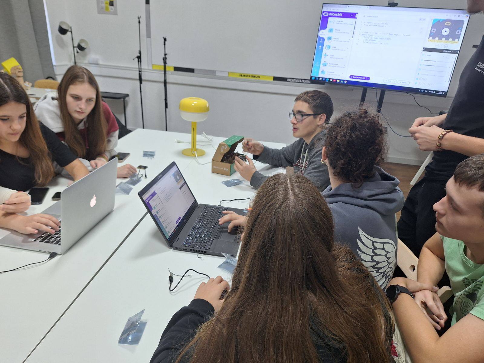 560599054_814416901330167_6396002788110683603_n