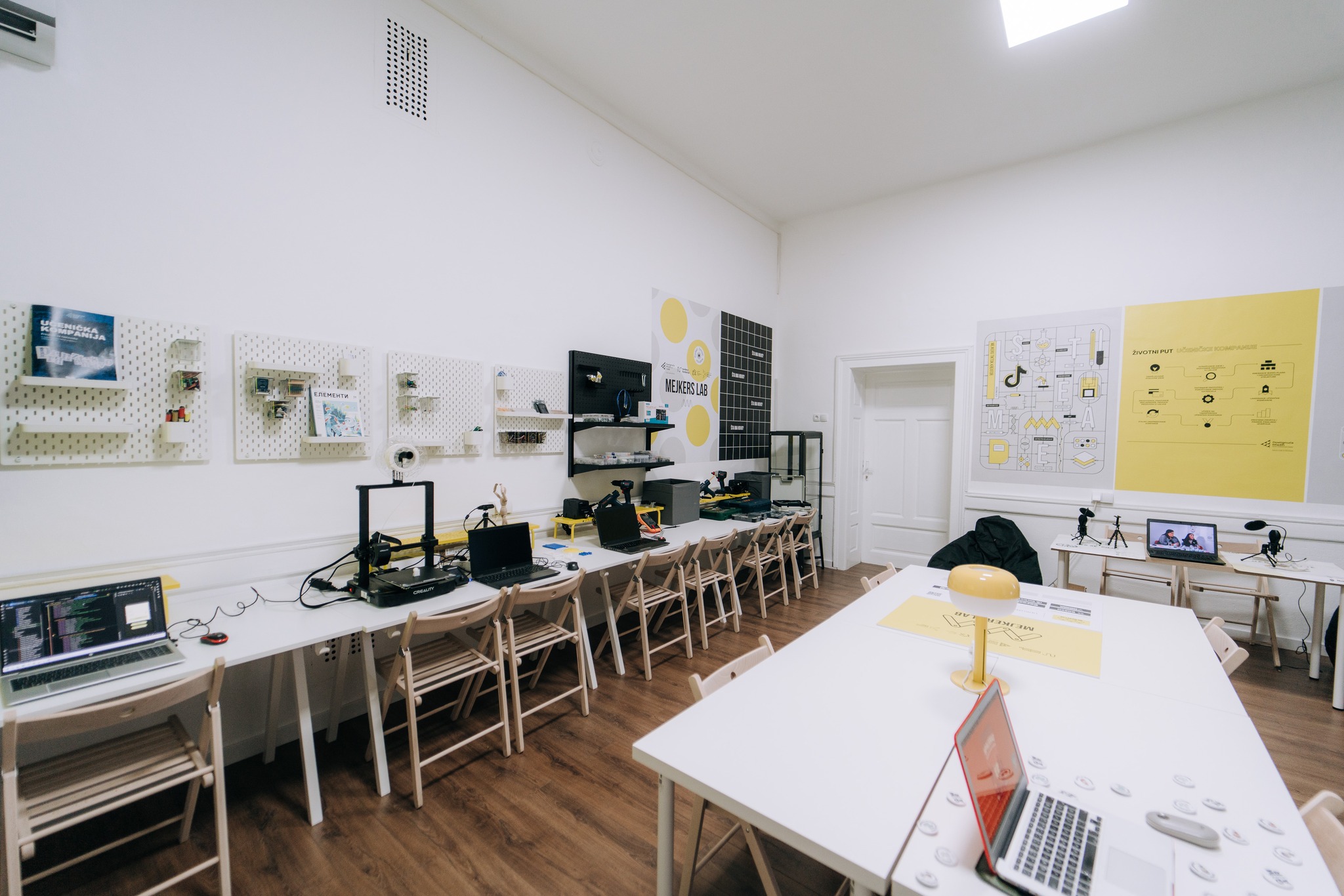 571172412_808508371921020_5178366844038776679_n