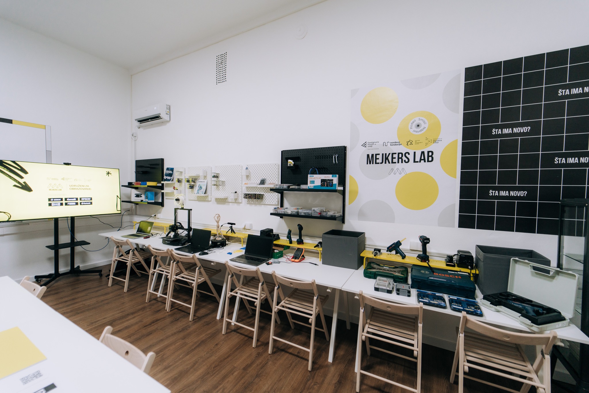 572009038_808507445254446_8062657255781085362_n