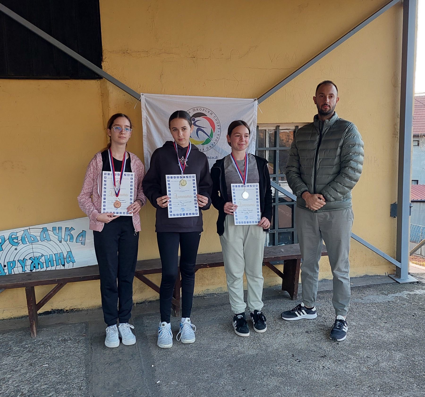 576911824_815746971383654_3636998467592243275_n