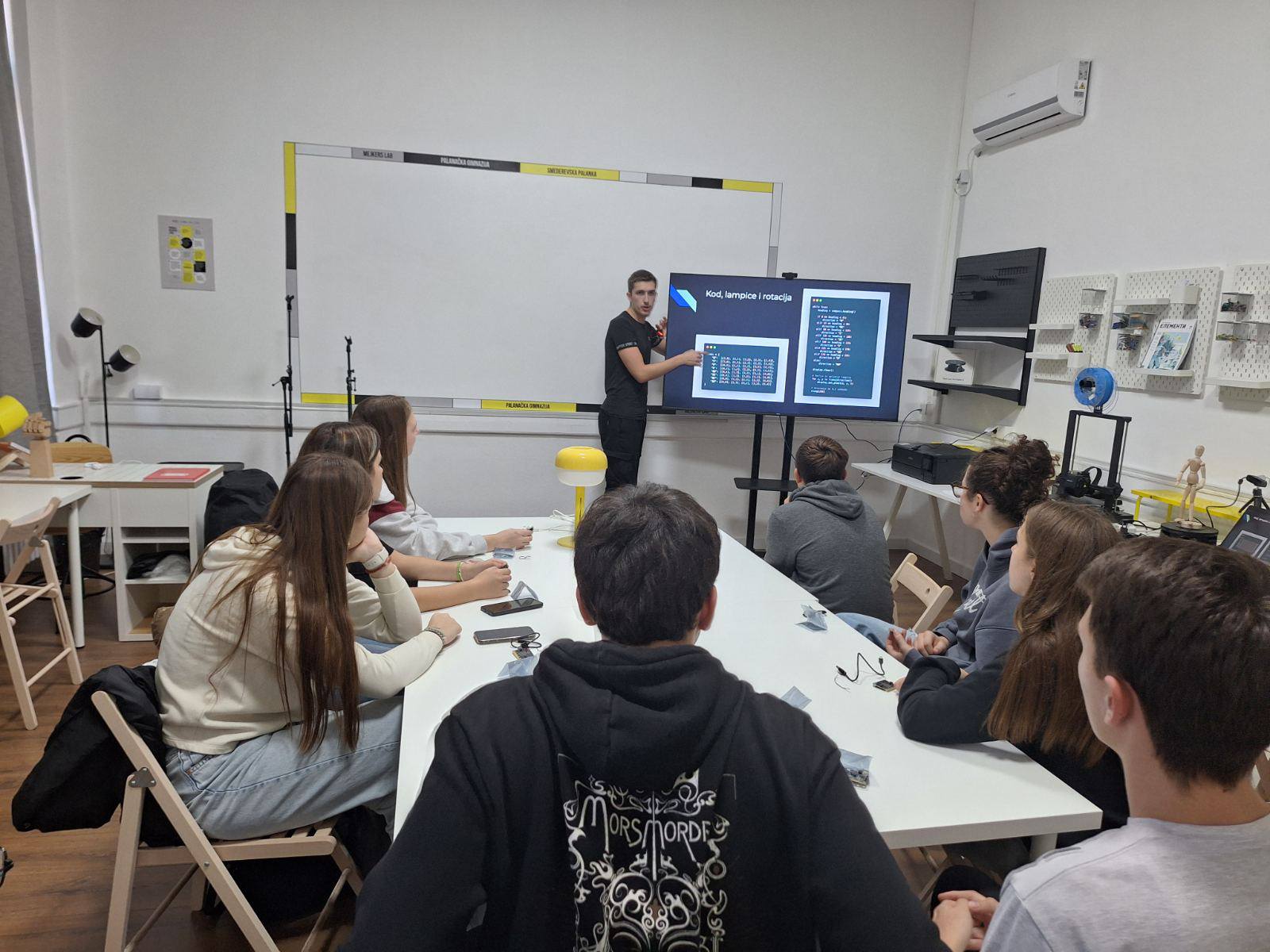 577013584_814417001330157_8724479149375164000_n