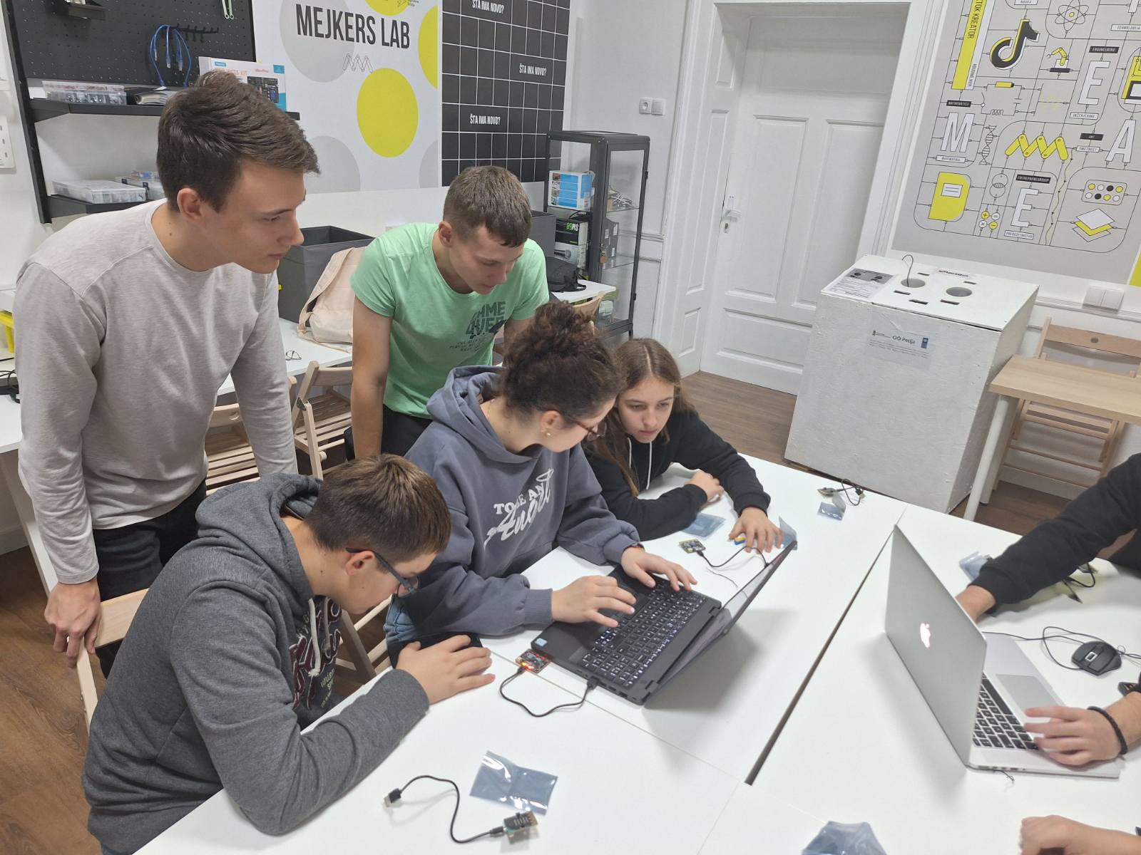 577051752_814417481330109_365865848611881379_n