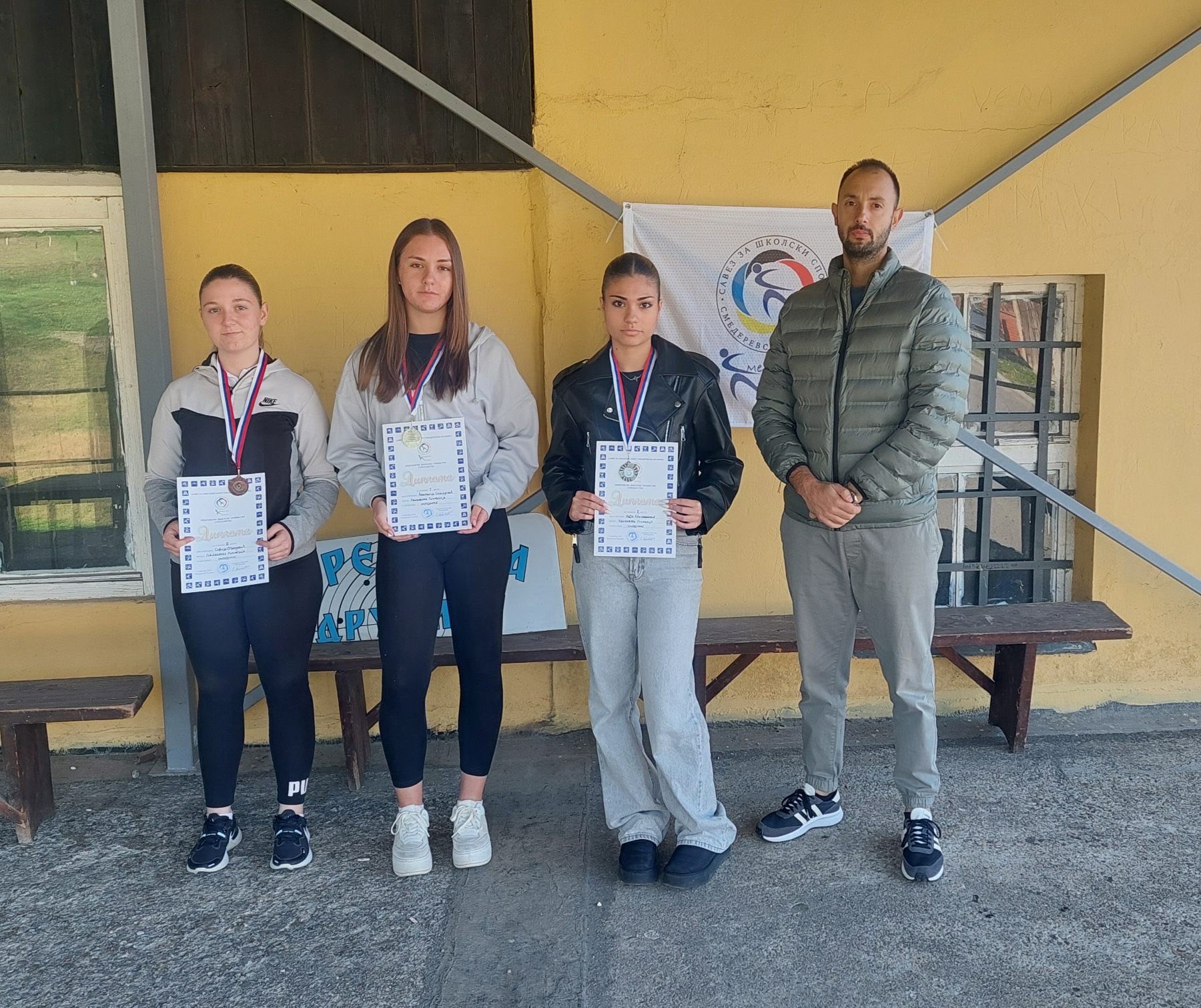 577519180_815746551383696_1579550735712893223_n