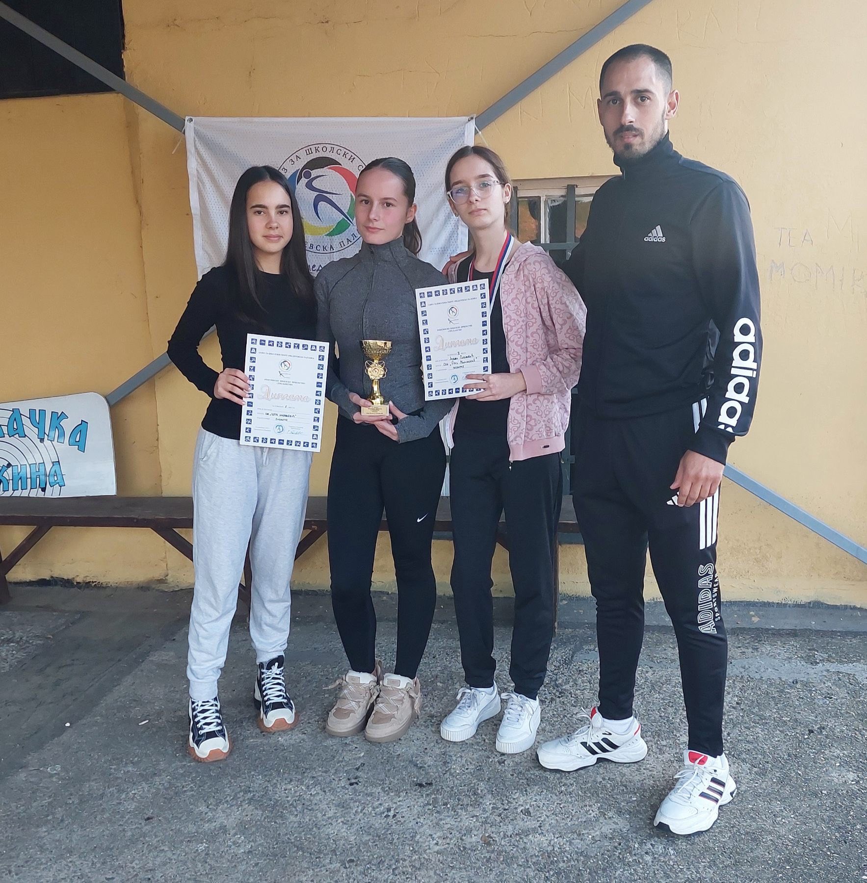 577624840_815746308050387_4520085927265405661_n