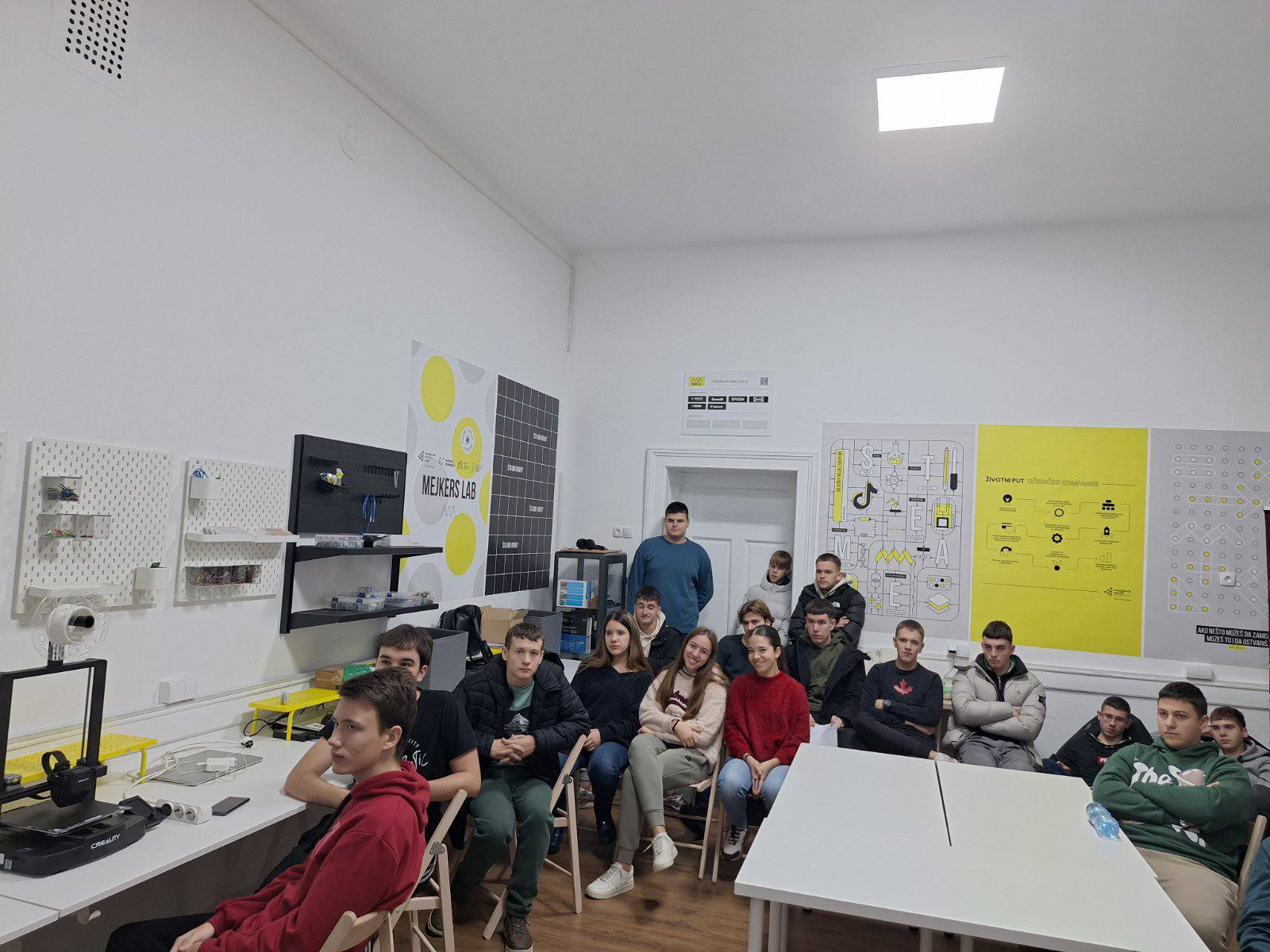 592127454_830677639704093_7037800471936822624_n