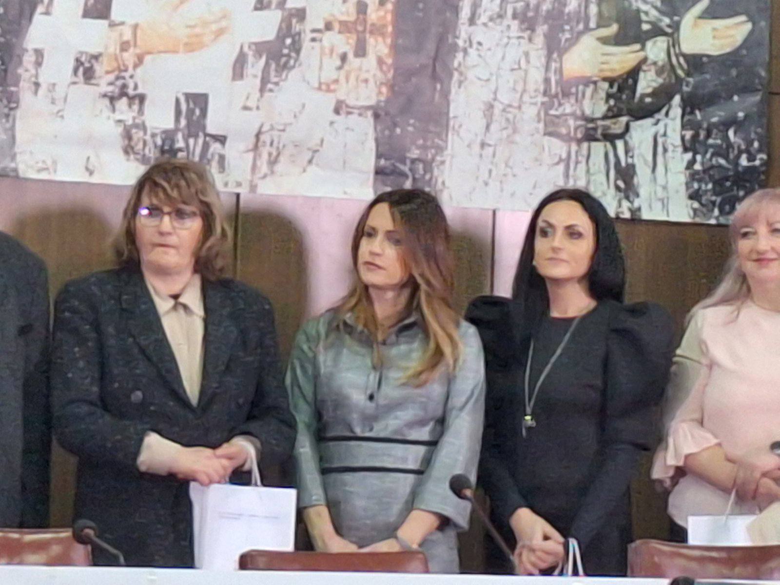 622866604_875312175240639_6395362365543381933_n