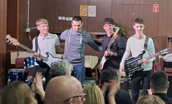 622878124_875312058573984_7774858329764699962_n